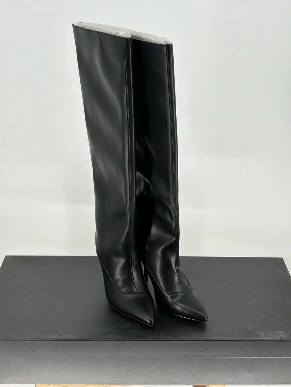 New AAJ BY AMINAH ISABELLA KNEE HIGH BOOTS SIZE 6.5